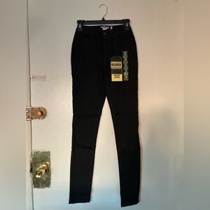 *BRAND NEW* Charlotte Russe Refuge Madrid Size 3 Women Dark Black Skinny Jeans